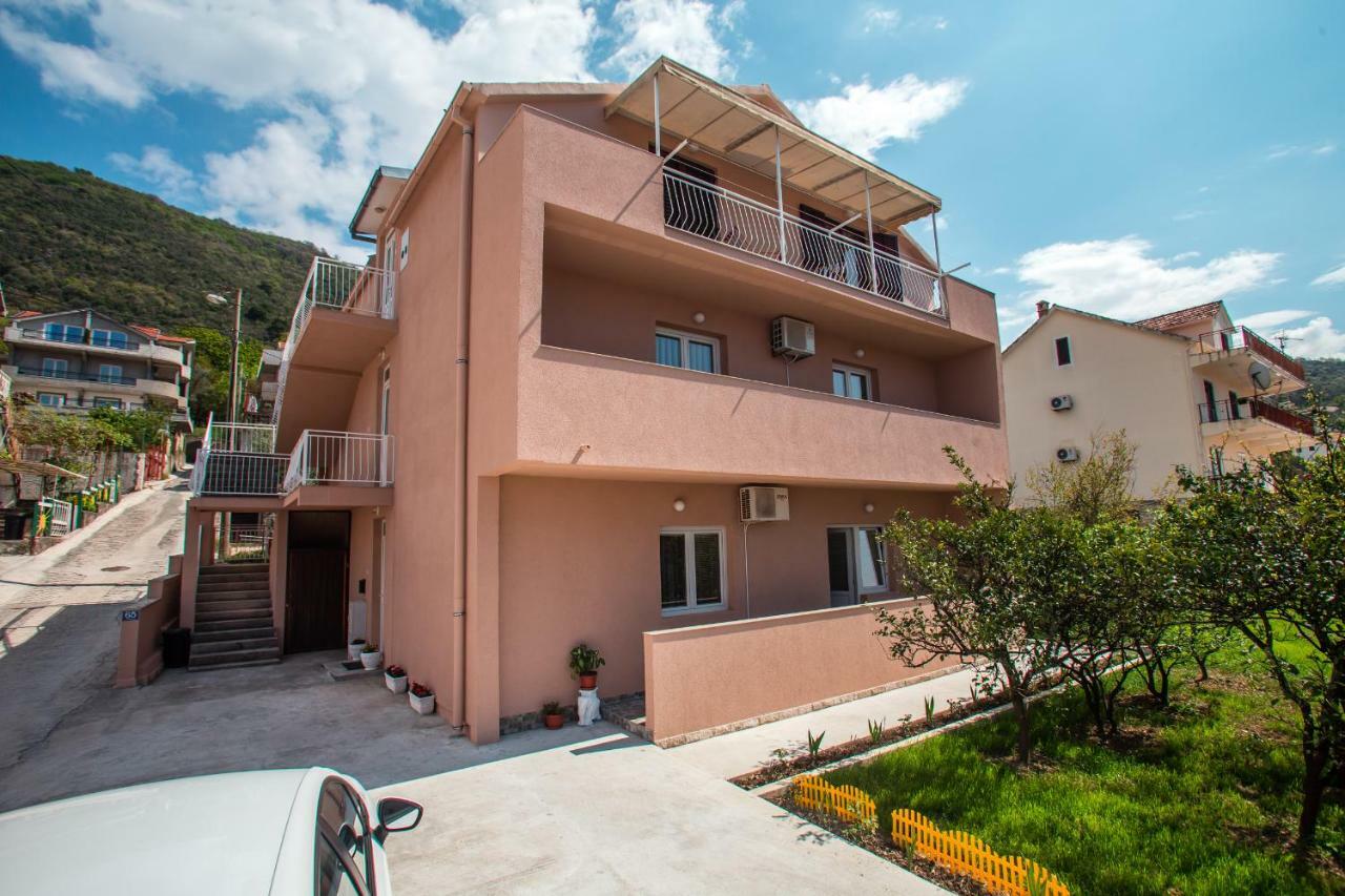 Libra Apartments Τίβατ Εξωτερικό φωτογραφία