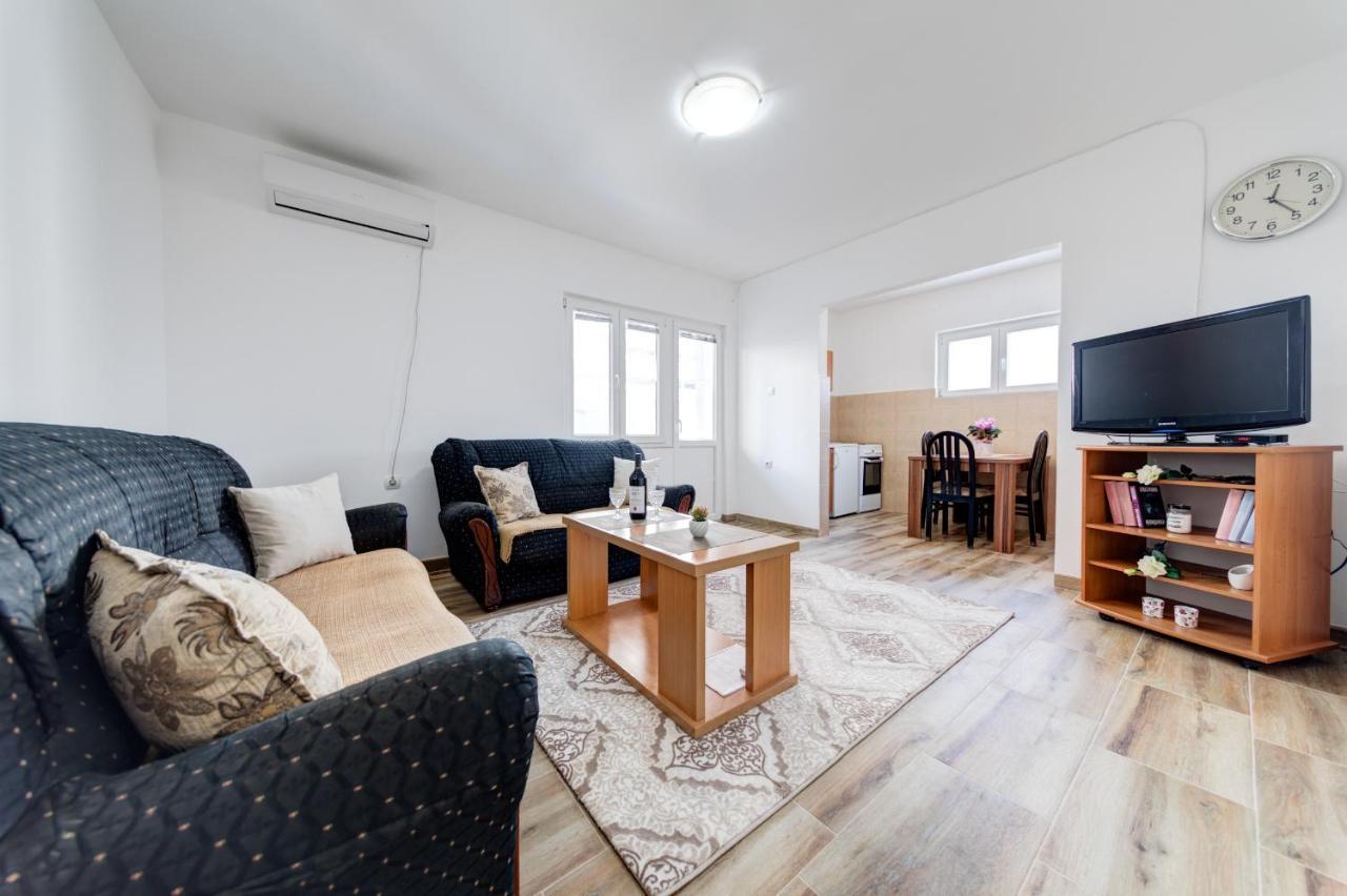 Libra Apartments Τίβατ Εξωτερικό φωτογραφία